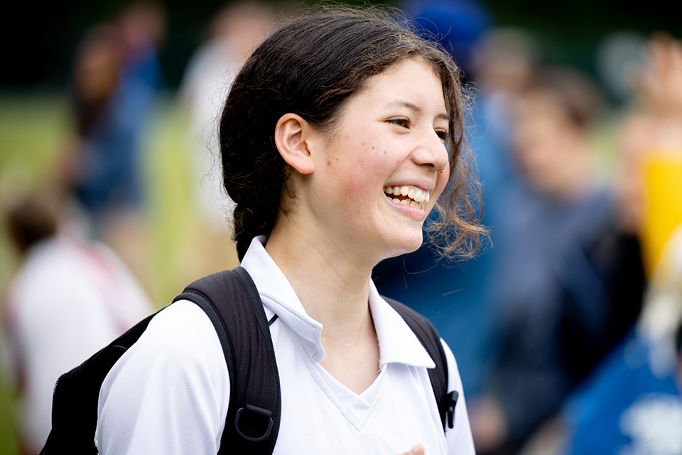 Click to show details - Applying For a Place Year 7 To Year 10 > Button