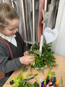 Our Year 2 pupils enjoyed a festive enrichment session creating beautiful Christmas table decorations.